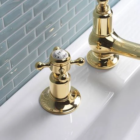 Crosswater Belgravia Unlacquered Brass Crosshead 3 Tap Hole Basin Mixer - BL130DPQ 4 Crosswater Belgravia Unlacquered Brass Crosshead 3 Tap Hole Basin Mixer - BL130DPQ - Image 2