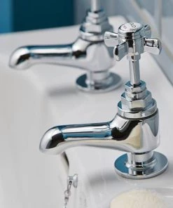 Heritage - Dawlish Short Nose Basin Pillar Taps - Chrome - TDCCS00 -Cheap Traditional Taps Store TDCCS00 D2 460
